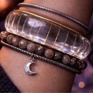 Vintage Light Blue Lucite Chunky Bangle • 80s/90s Barrel Bracelet